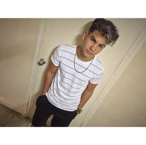 Meet your Posher, Luisito